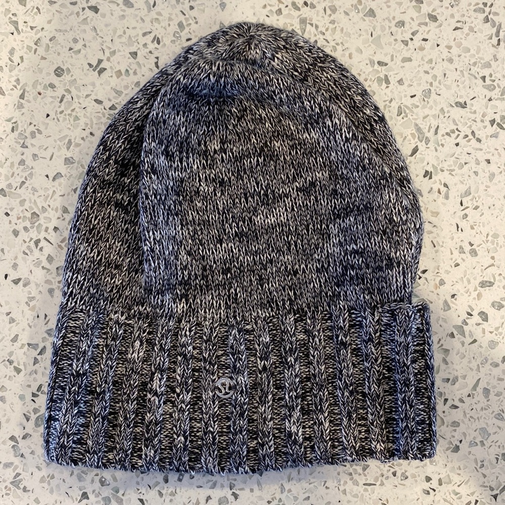 Lululemon hat